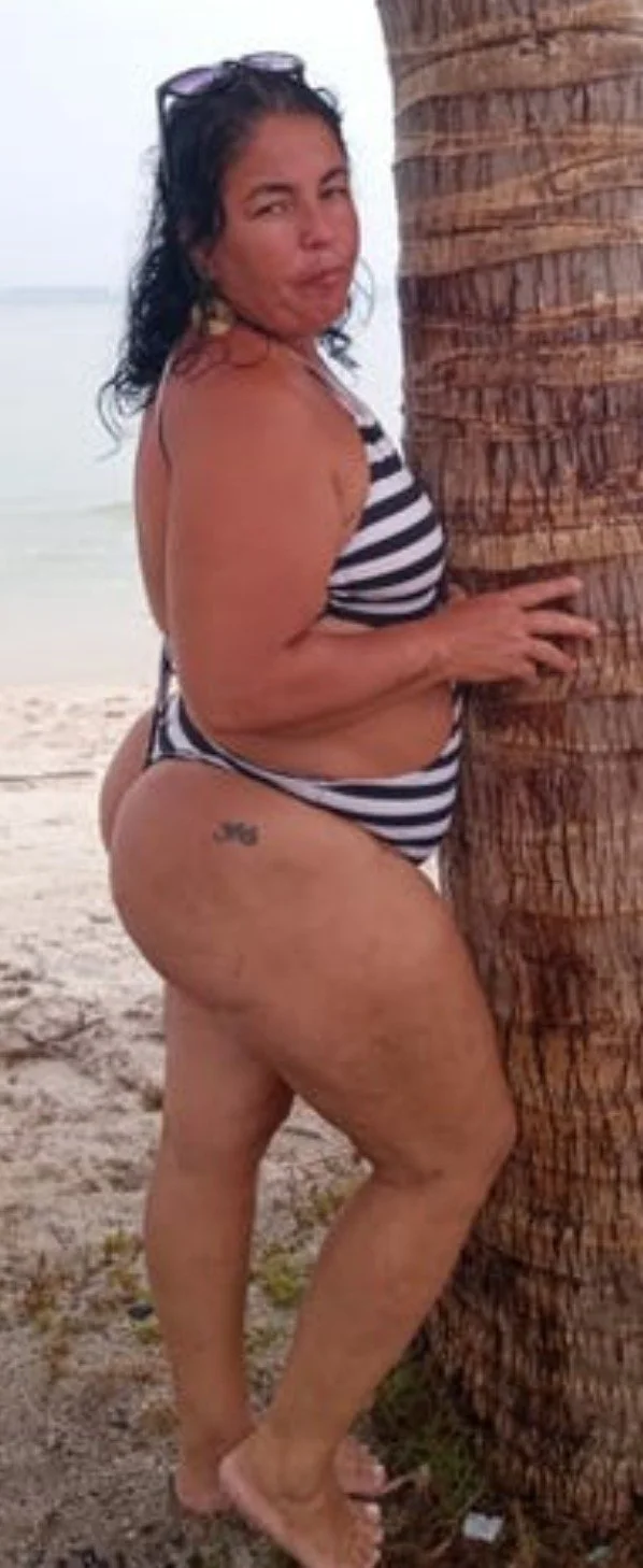 Gordinha coroa rabuda e gostosa RJ image 9
