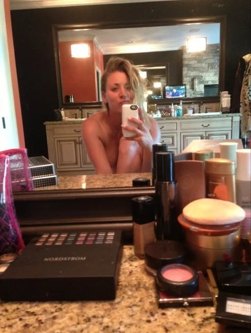 Kaley cuoco image 42