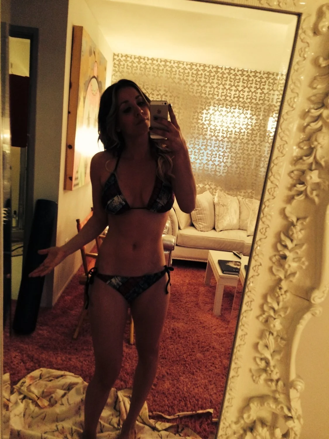 Kaley cuoco image 45