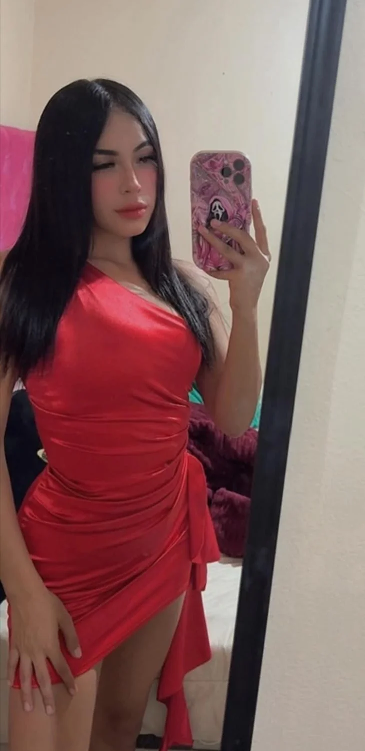 Flaquita sexy y hermosa cara de zorrita image 22