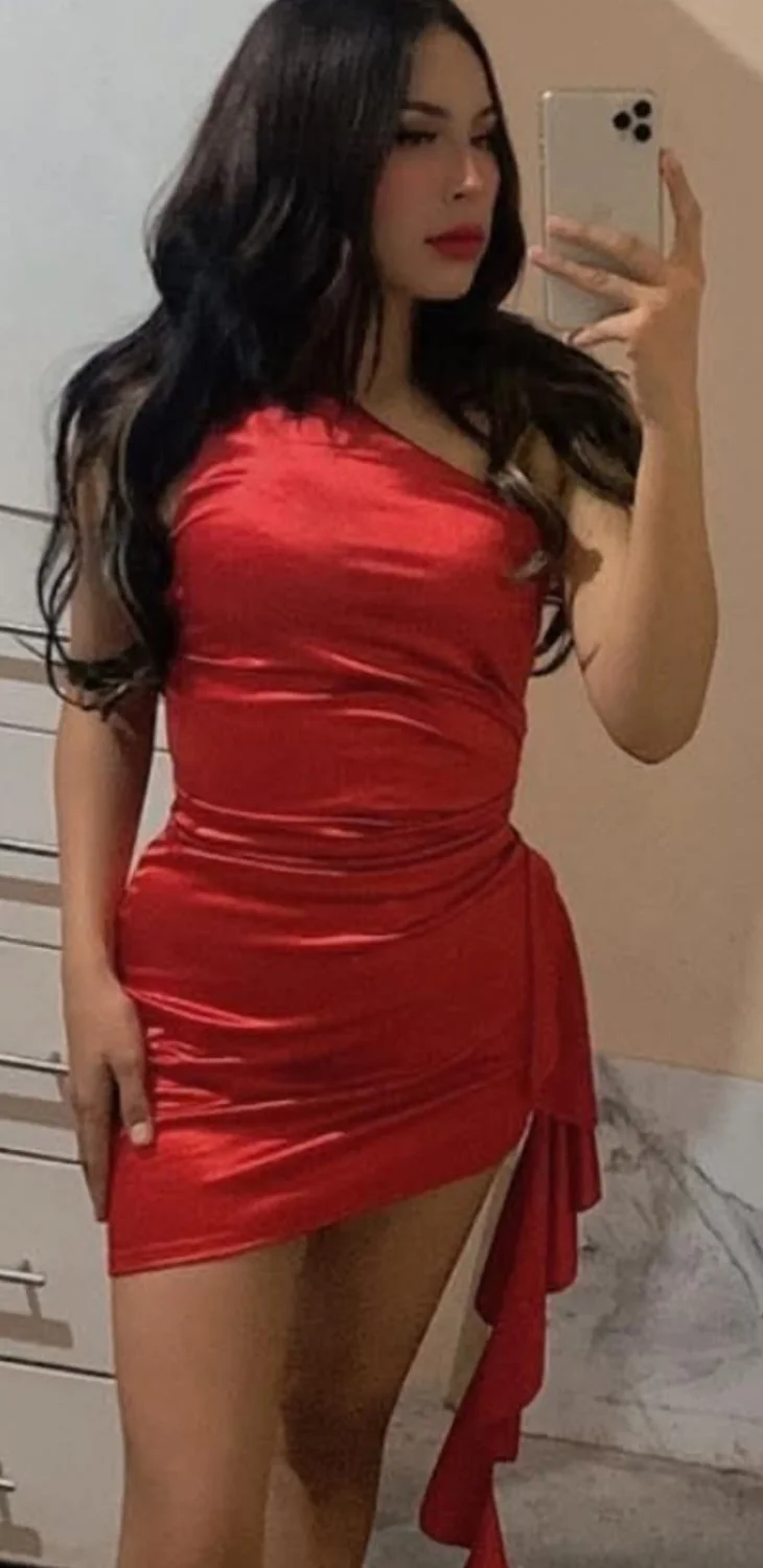 Flaquita sexy y hermosa cara de zorrita image 25