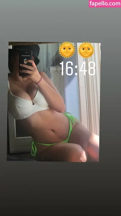 huge titty blonde cover image