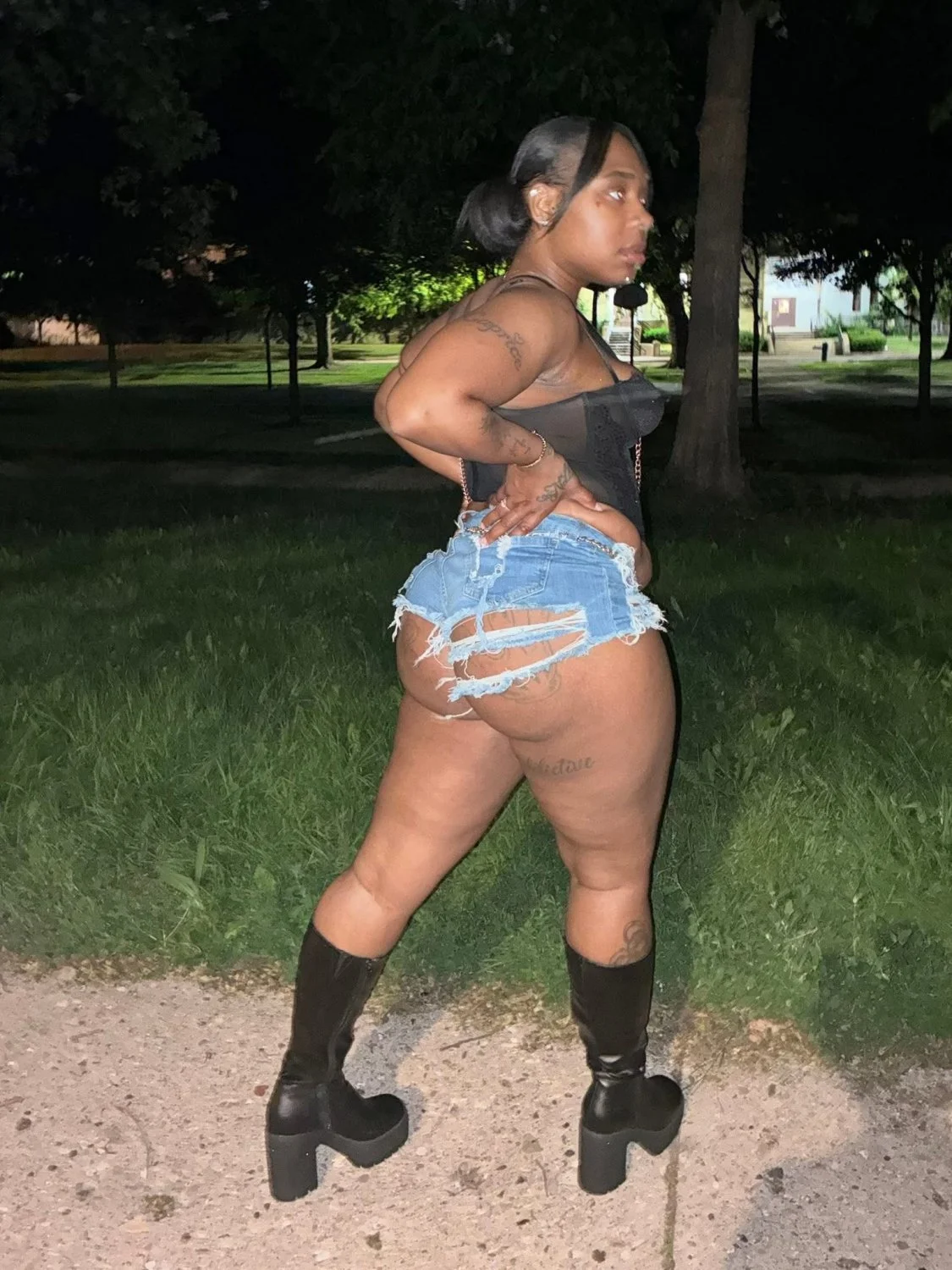 Gooned_world worthy 🍑🔥🍆💦 image 7