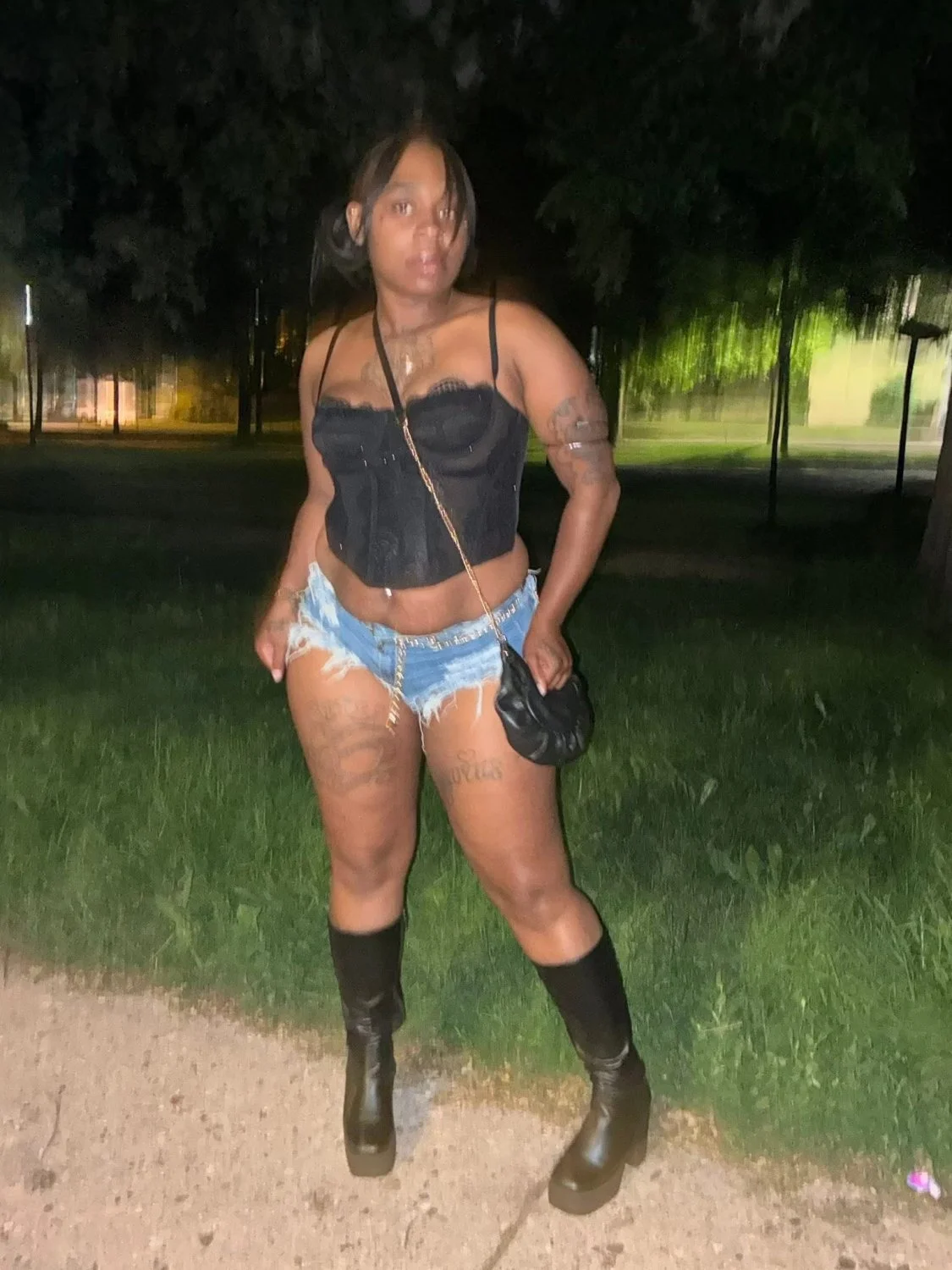Gooned_world worthy 🍑🔥🍆💦 image 8