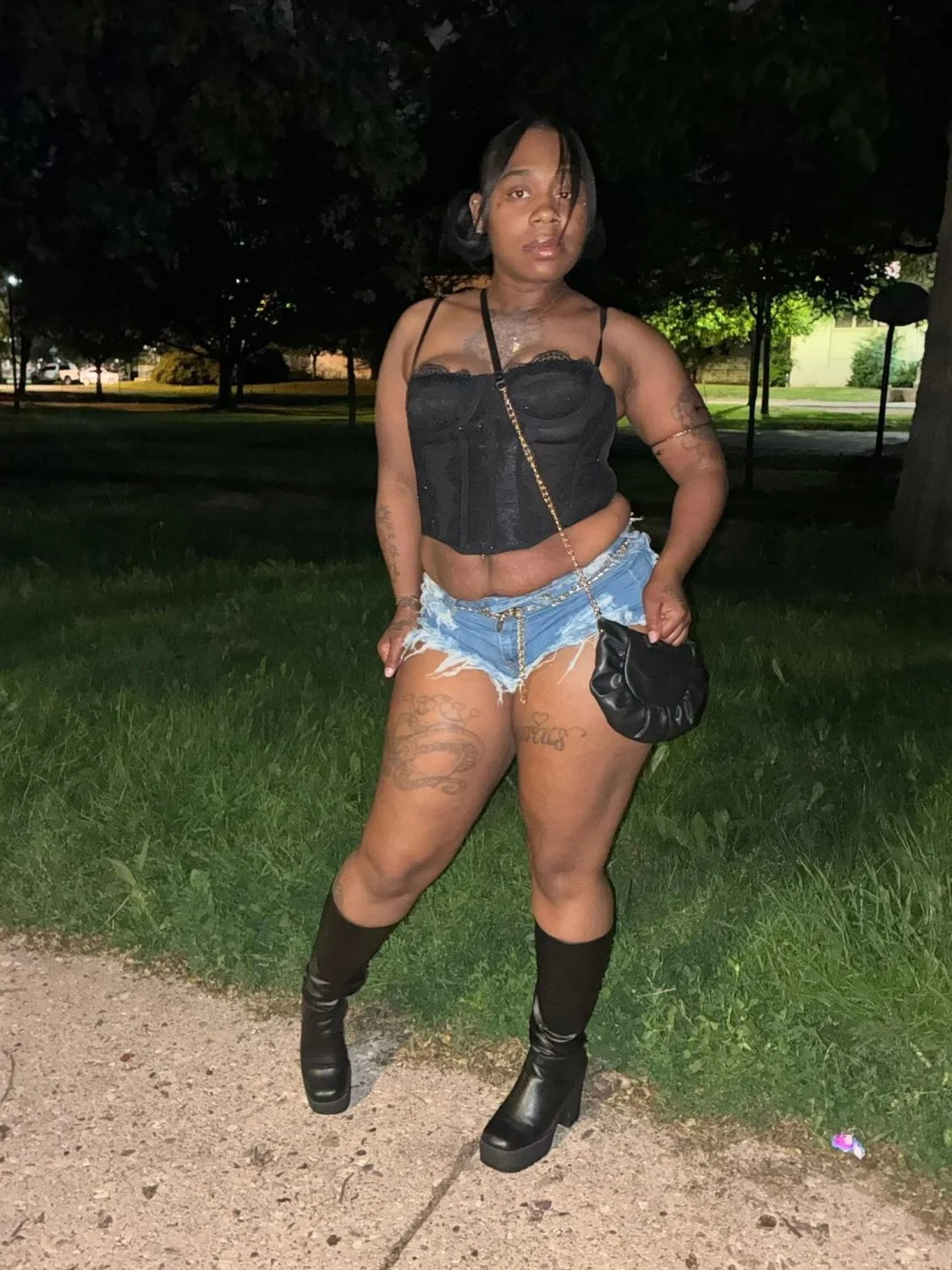 Gooned_world worthy 🍑🔥🍆💦 image 9