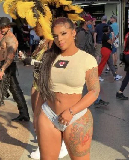KKVS Mikayla Saravia SEXY image 29