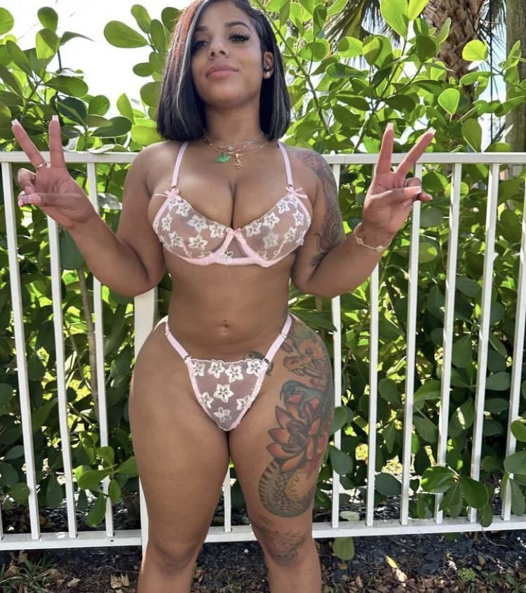 KKVS Mikayla Saravia SEXY image 40