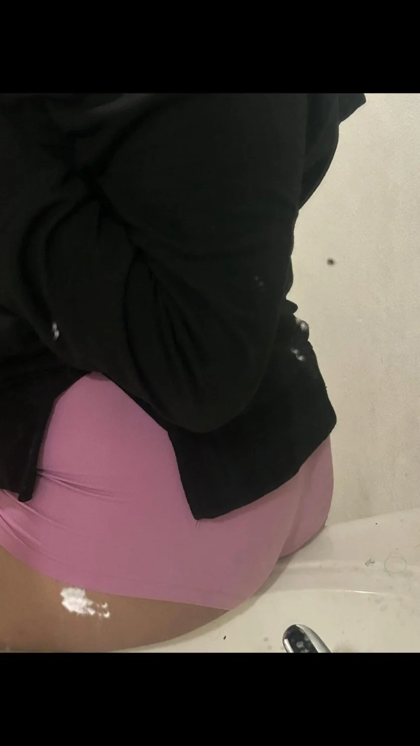 Latina pussy and tits image 4