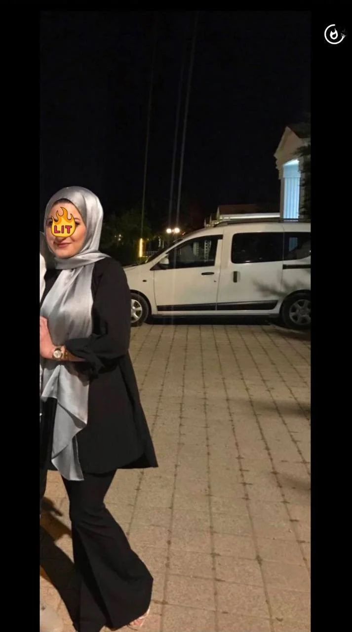 Hijab Nagehan image 4
