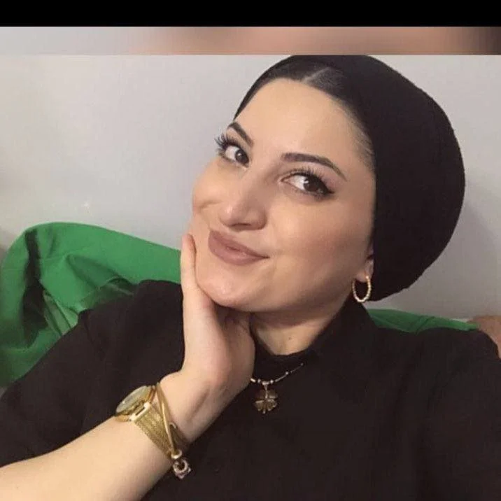Hijab Nagehan image 6