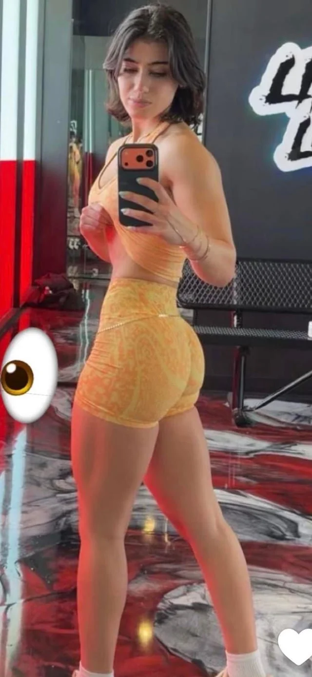 Hot pawg gym mommy Sara Safari p6 image 7