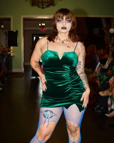 irl whore Kaylee is such a slutty little pig cover image