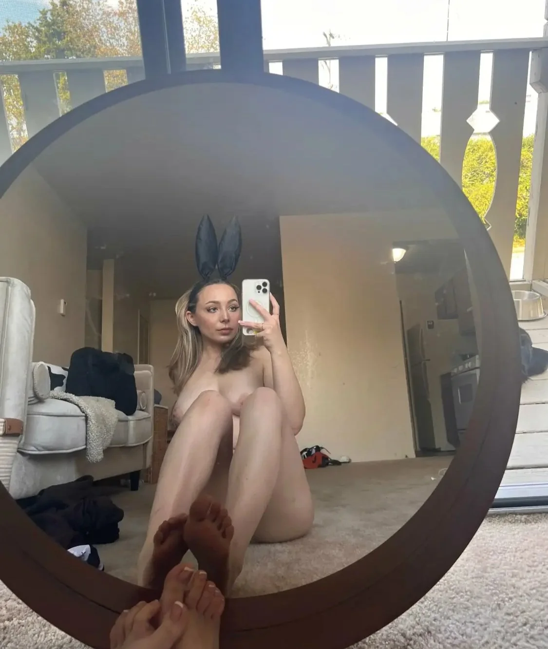 Oowoo Girl Has a Perfect Body image 20