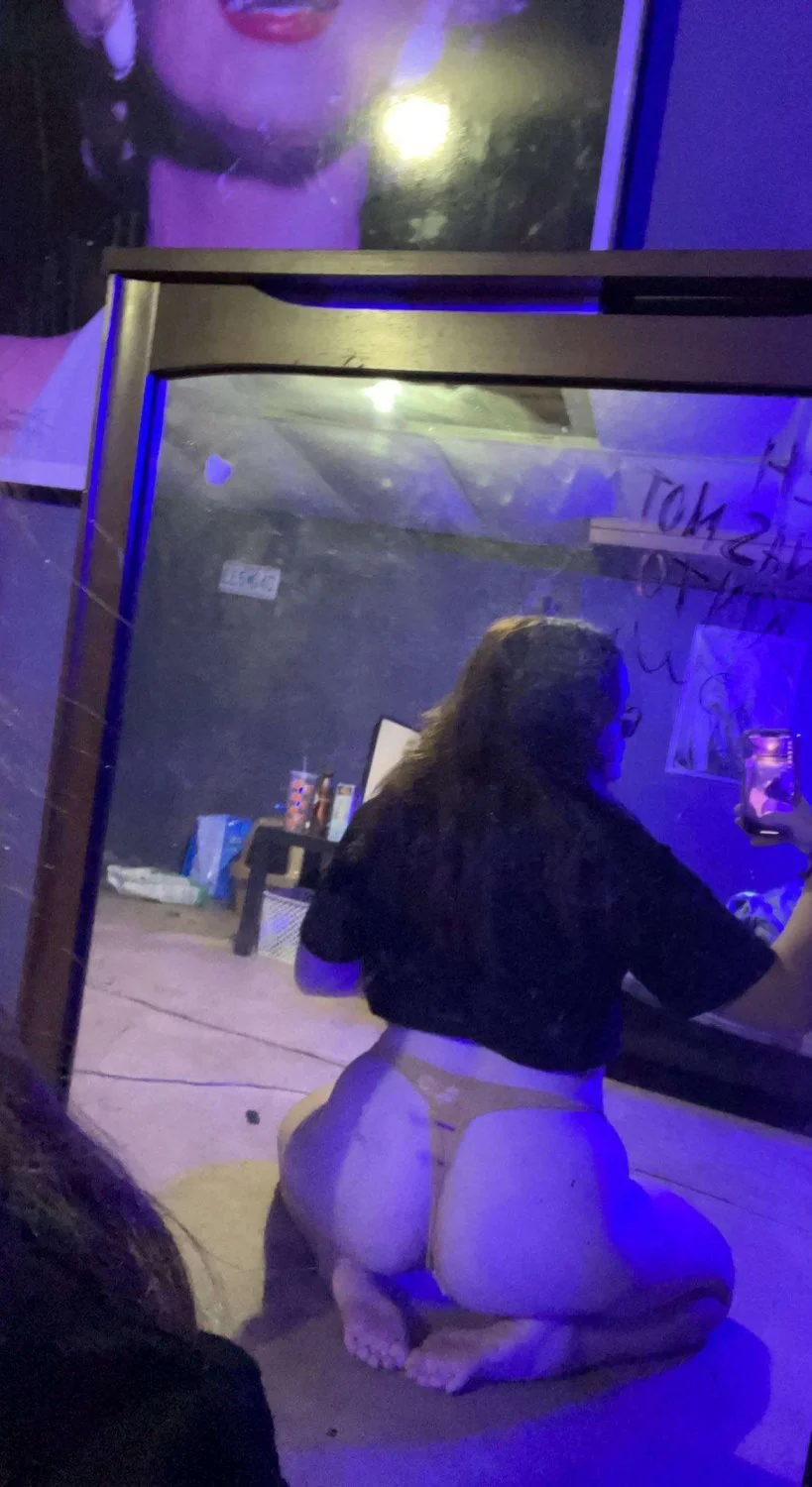 Big booty Ex Miss me after cheating on me main image