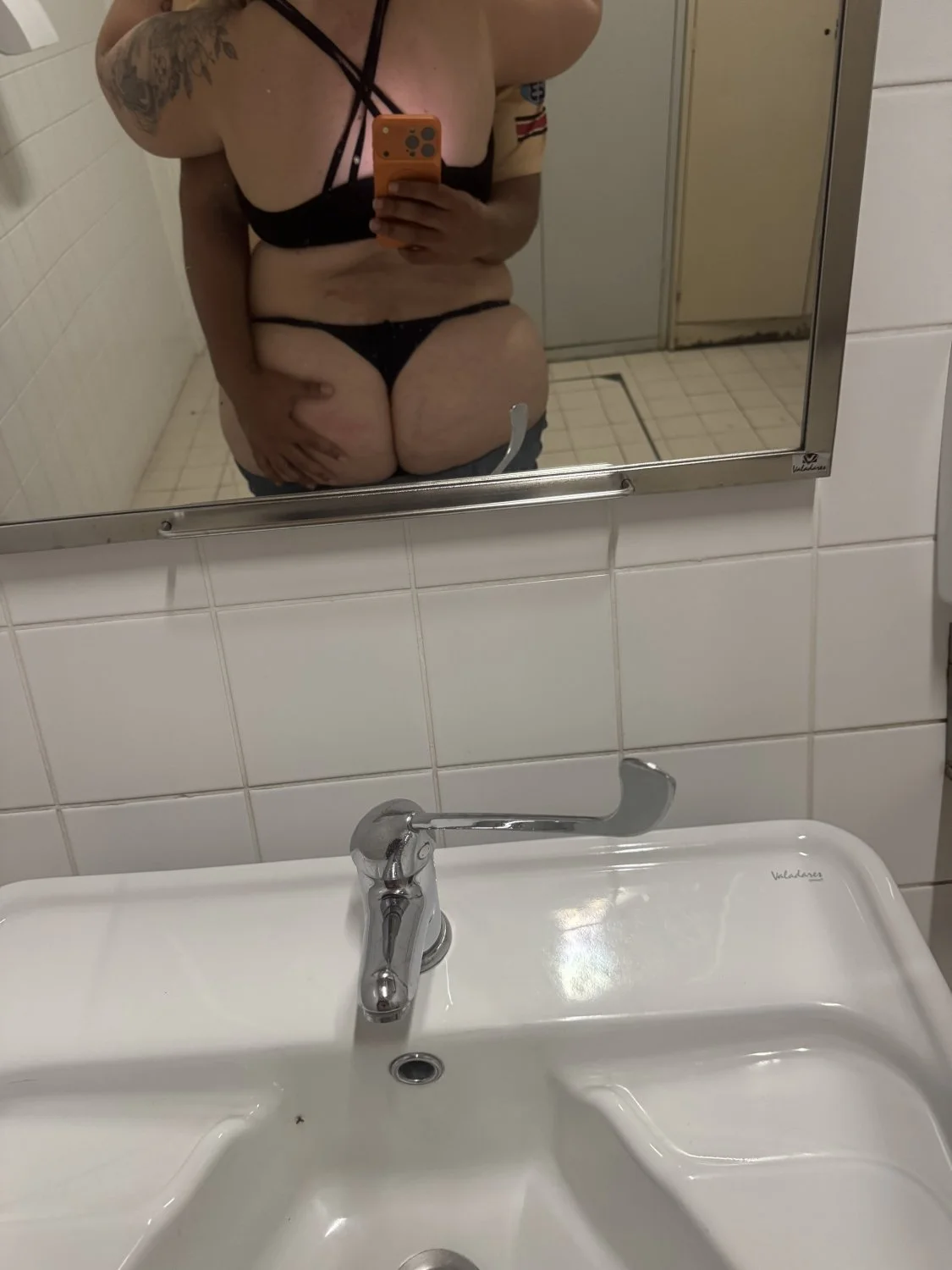 Bunduda 🍑 image 2