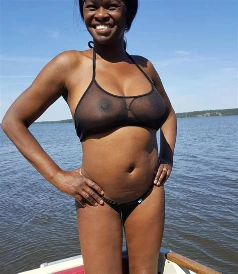 I NEED HER VIDEOS main image