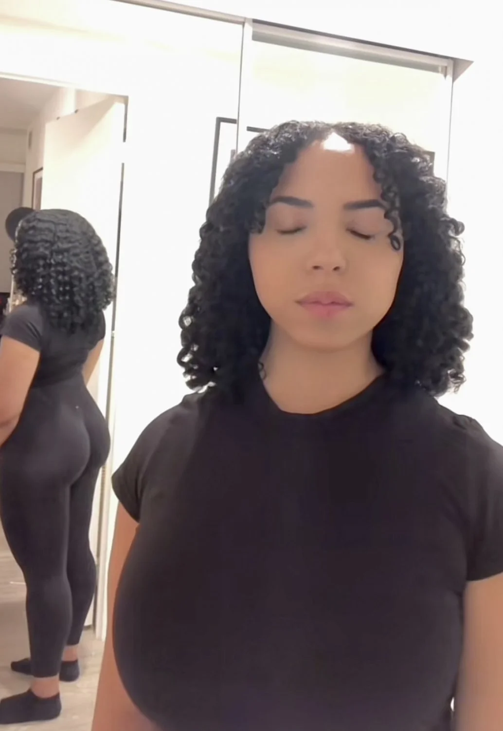 Thick Dominican Baddie pt3 image 7