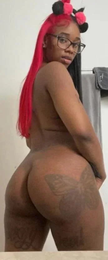 Celeb Sexxy Red image 2