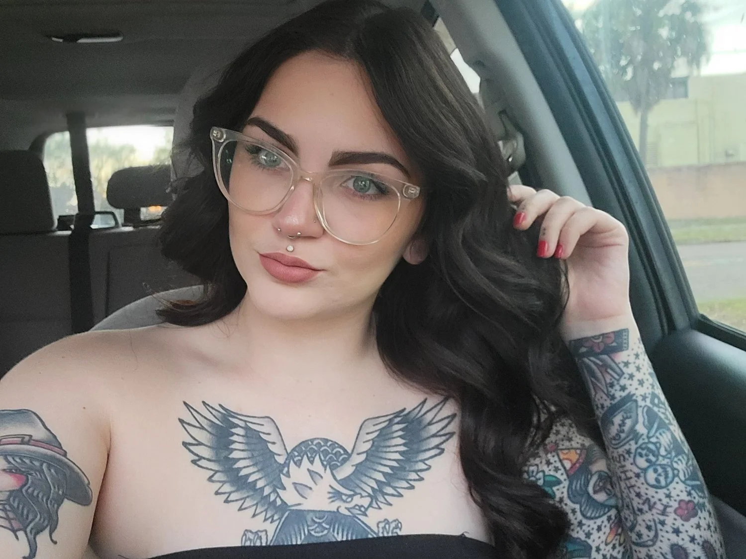 Big tit goth gf exposed image 3