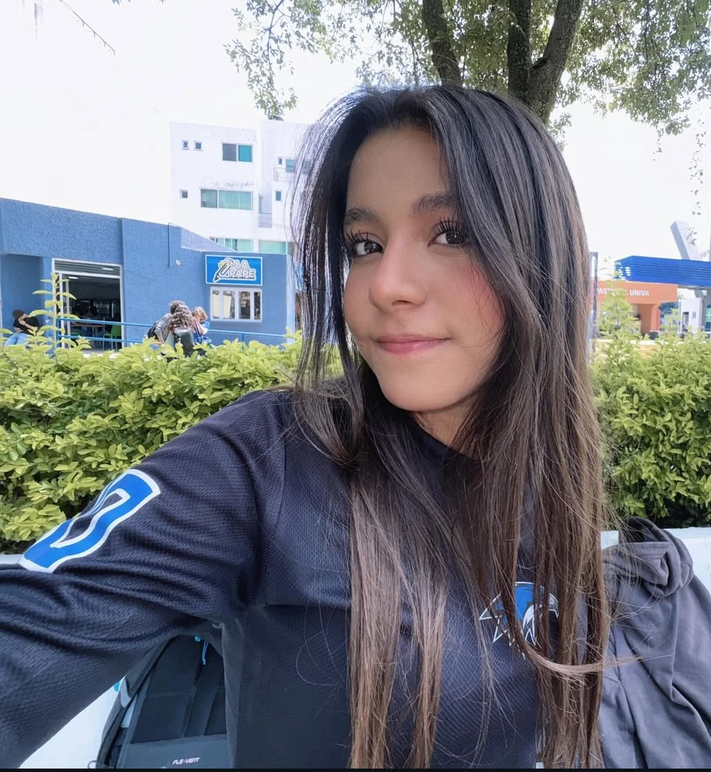 El nuevo trend de Danna main image