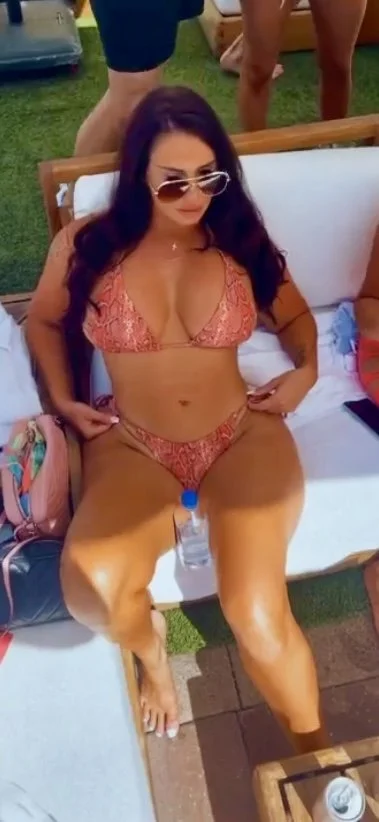 Nicole McNair Stripper image 22