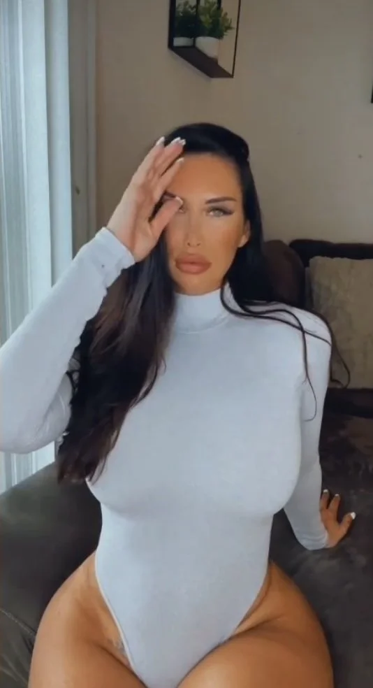 Nicole McNair Stripper image 23