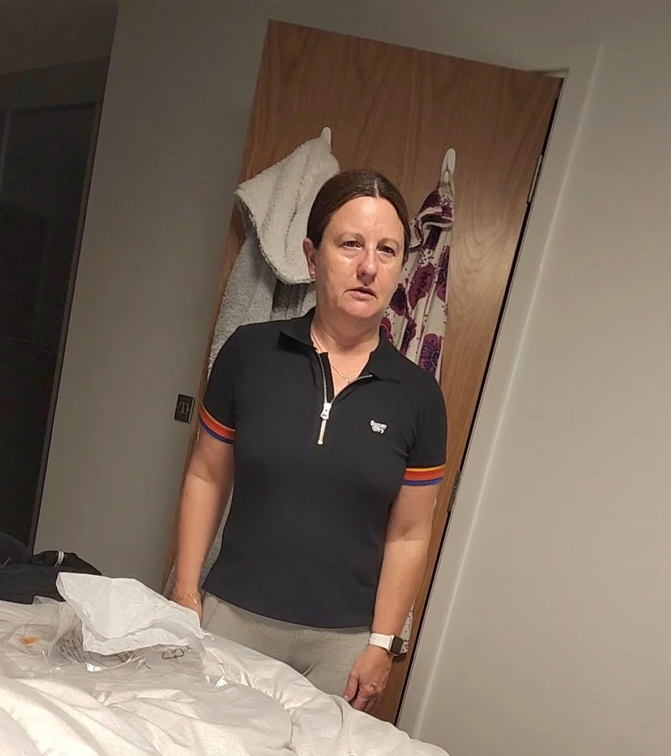 Mature plump milf about to flash her little tits, which do you want to see??! image 19