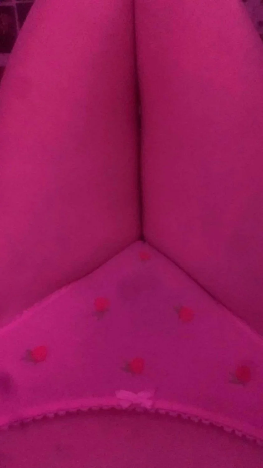 My favorite ex’s nudes image 2