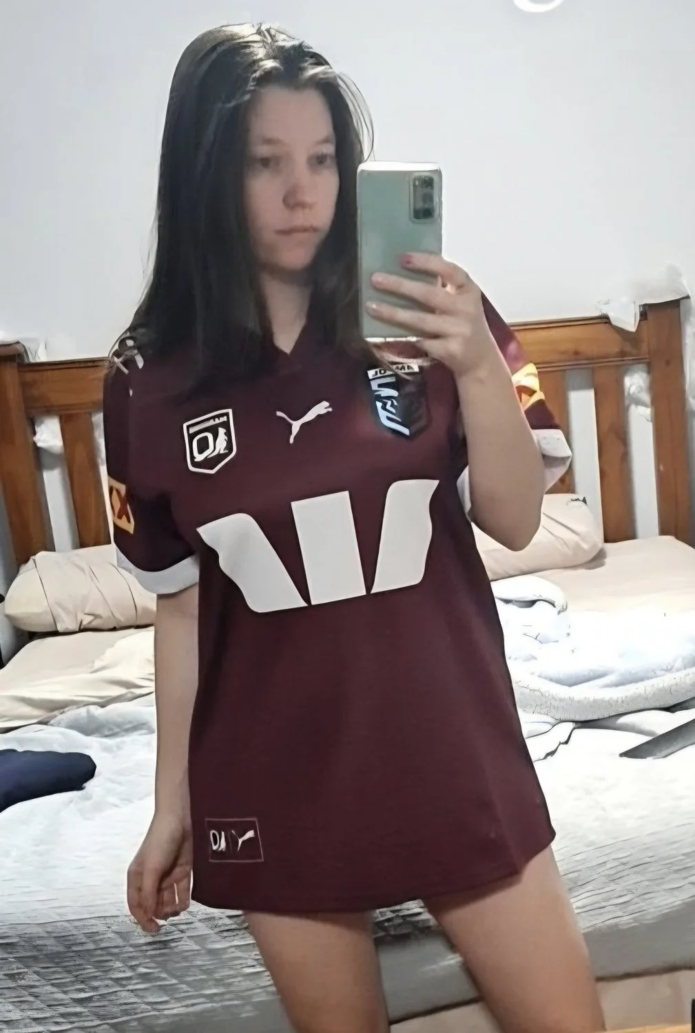 Who wears it better? image 2