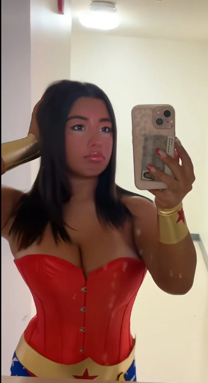 Busty Teen Bop Deanna image 6