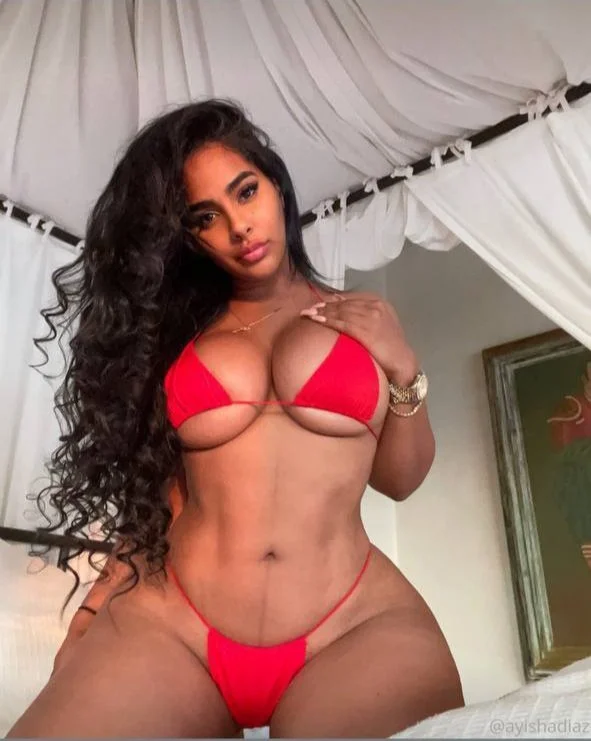 ayisha diaz image 45