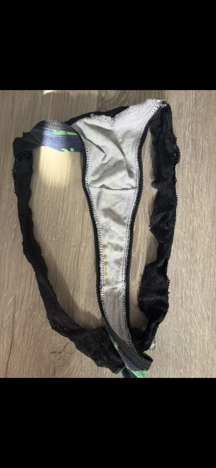 Sluty Teen Taylor Stolen Dirty Panties image 12