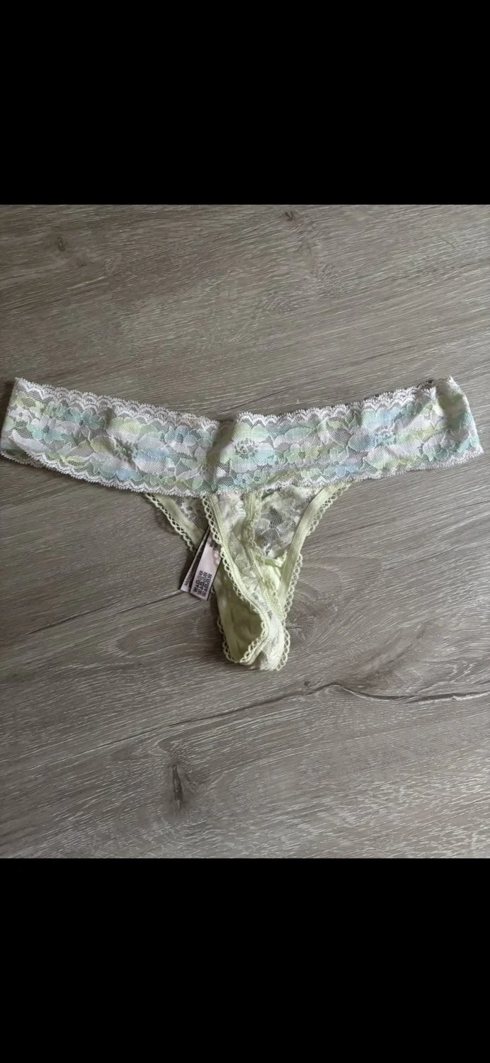 Sluty Teen Taylor Stolen Dirty Panties image 13
