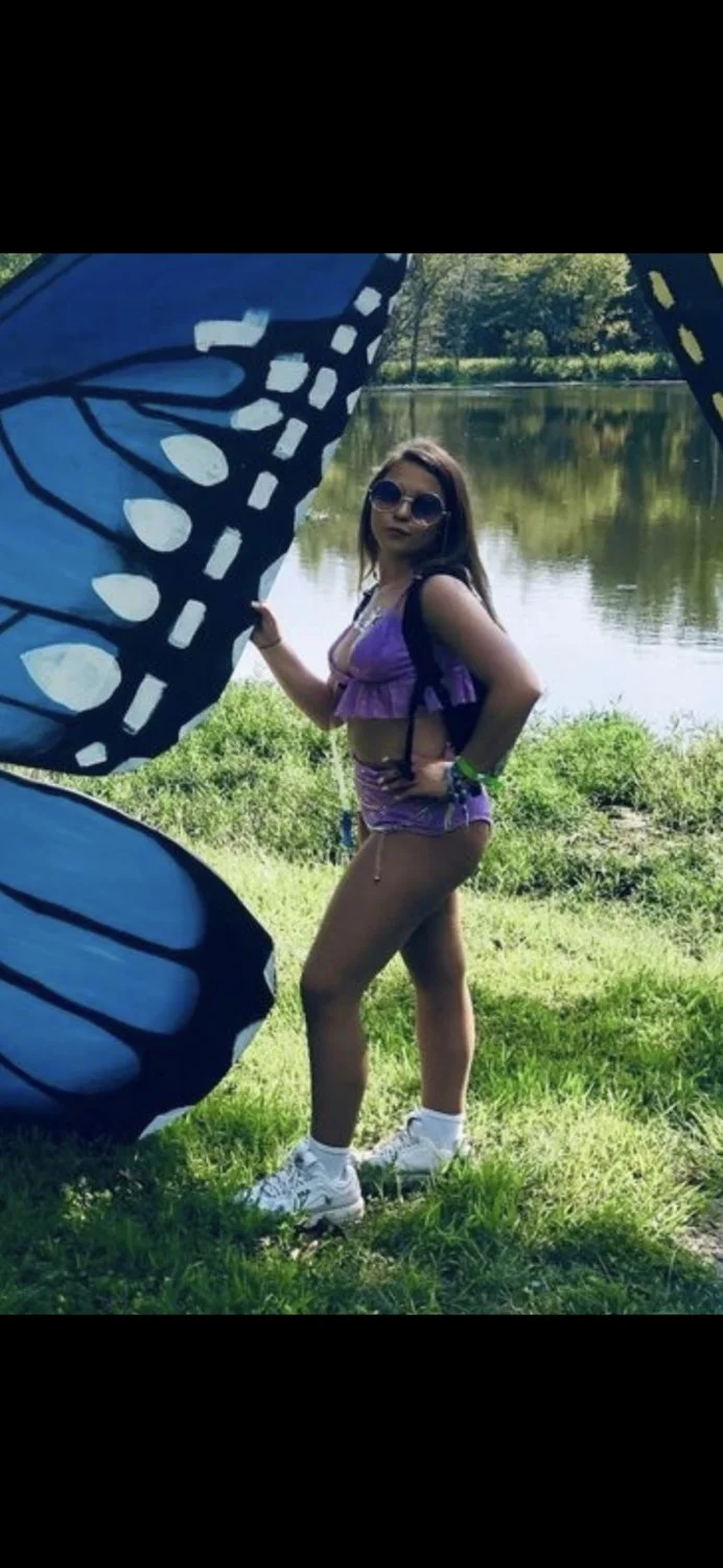 Sluty Teen Taylor Stolen Dirty Panties image 3