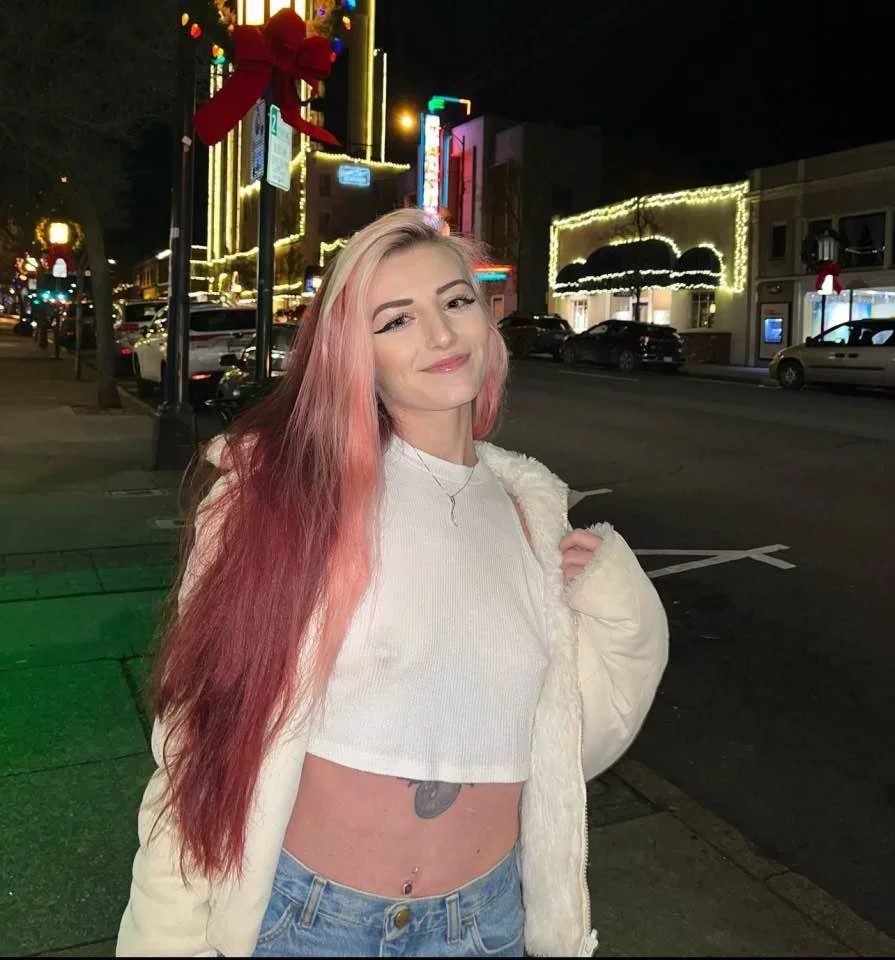 Cuck used to work in the movie theater with krista in oregon.Still goons overher kikhimcourtneymode8 image 21