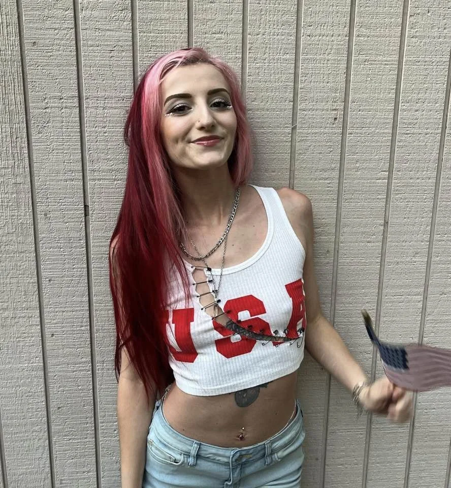 Cuck used to work in the movie theater with krista in oregon.Still goons overher kikhimcourtneymode8 image 3