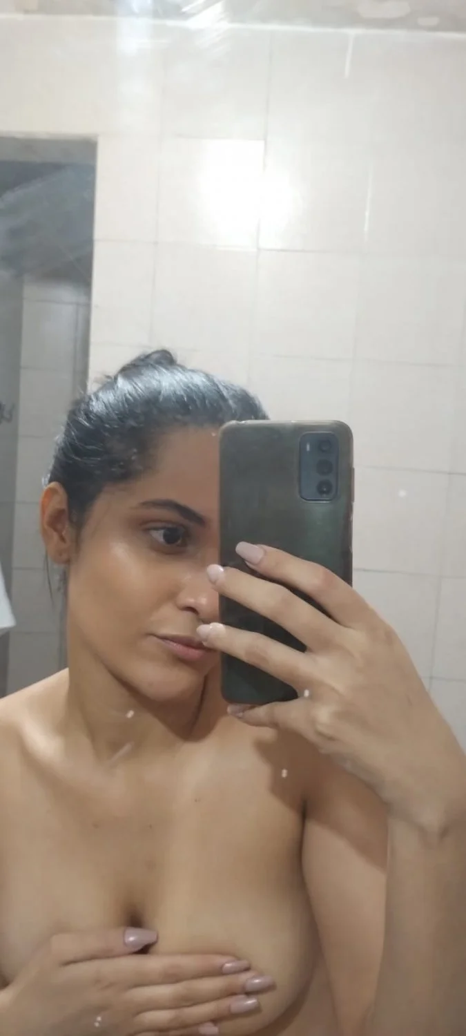 peitos perfeitos da minha ficante gostosinha demais image 2