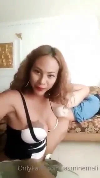 White Bro gets dicked by horny Thai TS 😮 image 5