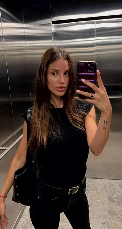 I had a fantasy about being fucked in my work elevator cover image