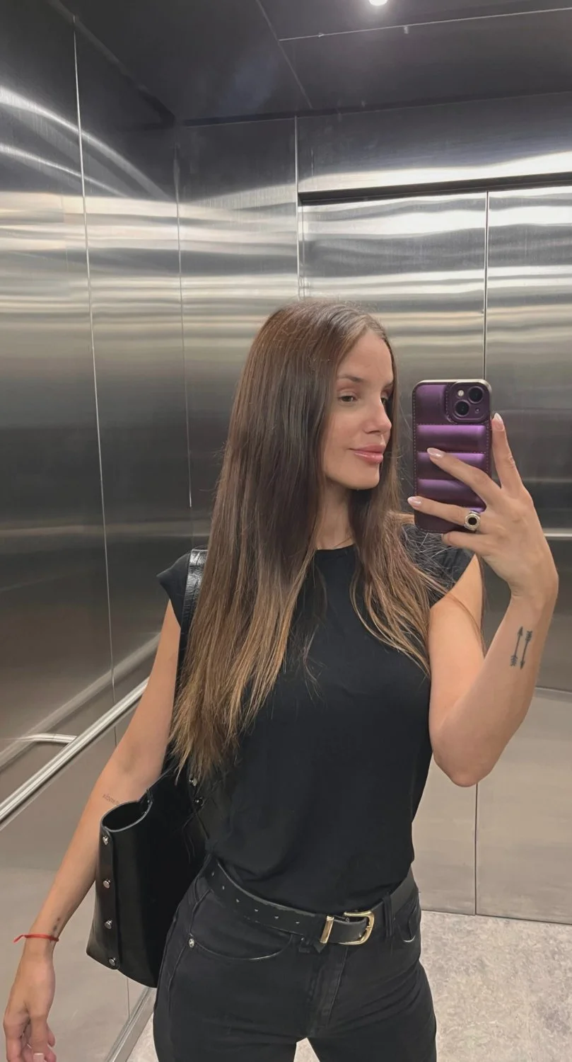 I had a fantasy about being fucked in my work elevator image 2