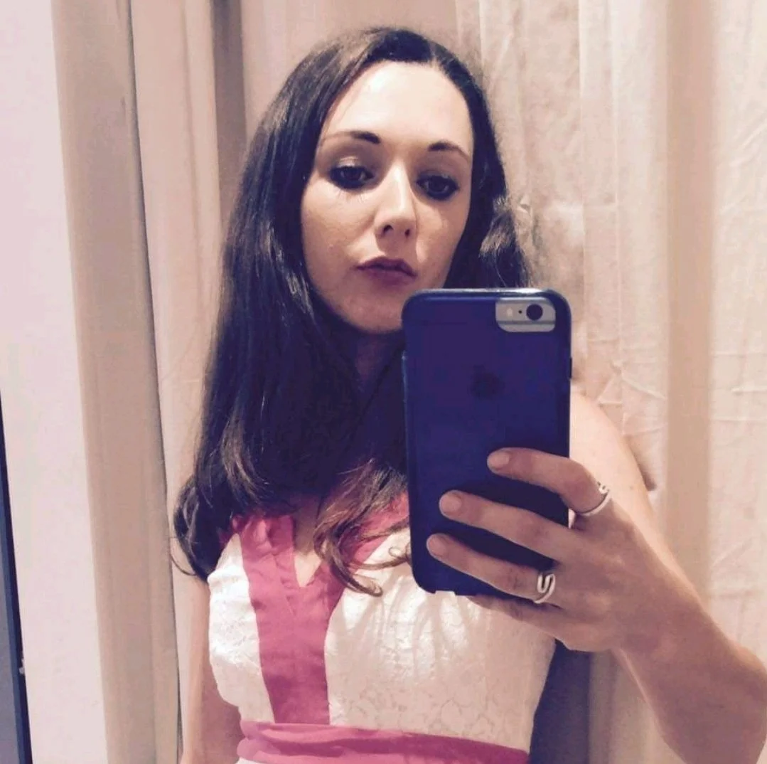 Nikki 35 image 2