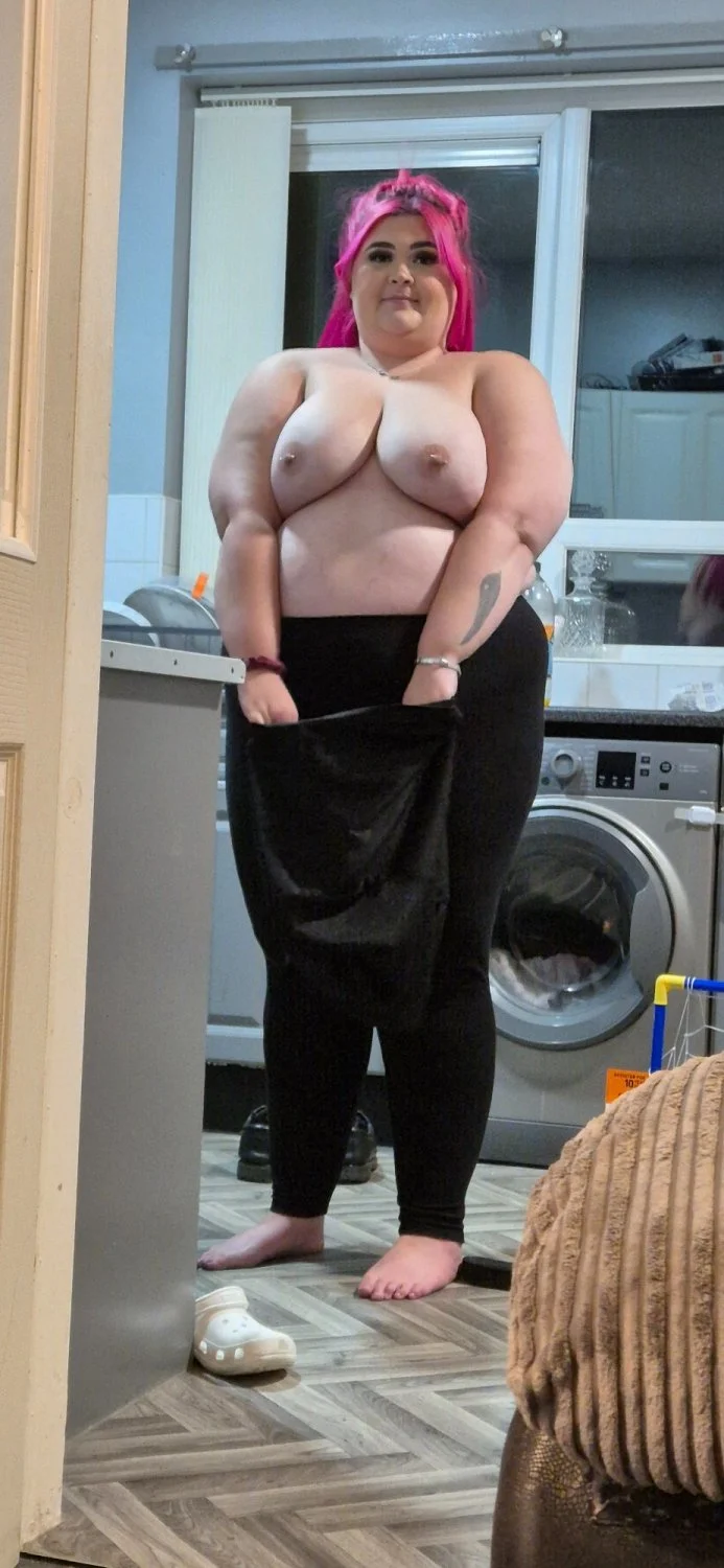 BBW Slut image 19