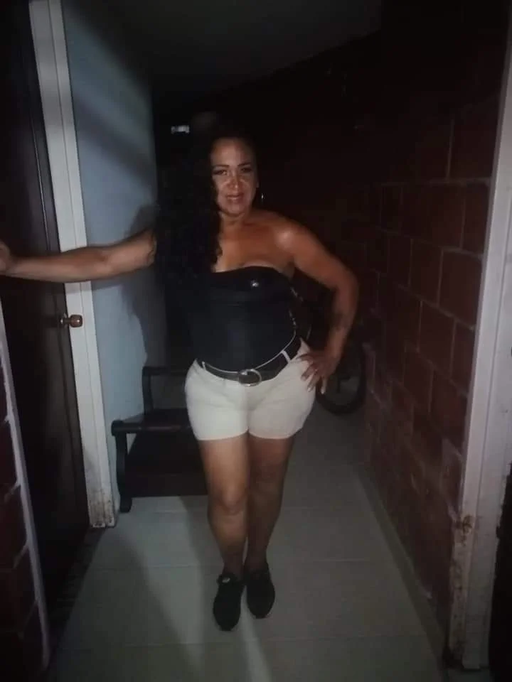 SEXY GLORIA ARIAS TRANS image 5