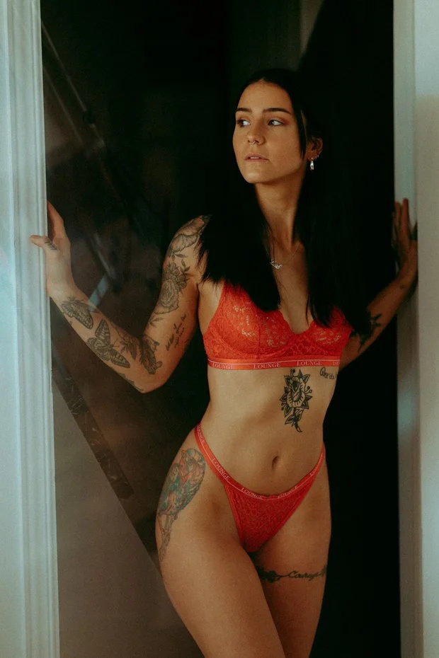 More of Leah’s boudoir image 11