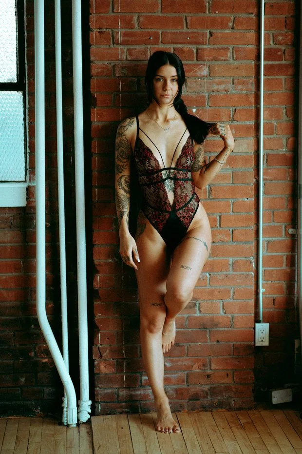 More of Leah’s boudoir image 25