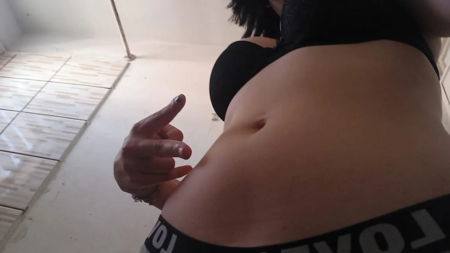 pendeja chilena le gusta sin condon image 28