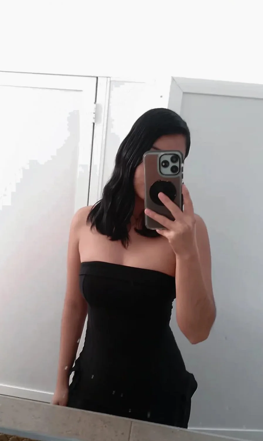 La sexy puta pendeja de Fernanda image 11