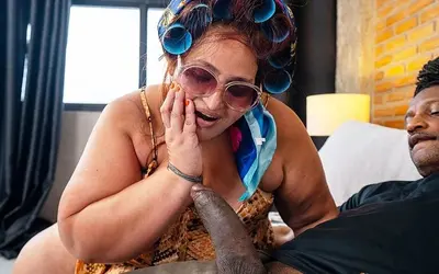Fr3aKy b1g b0otY bbW brAzil1An gRanN1es !! cover image