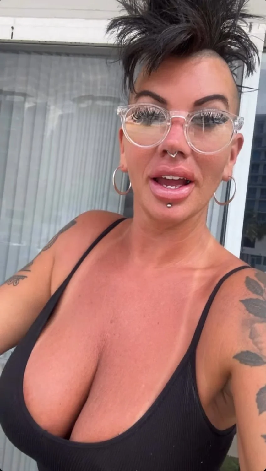 Mohawk milf image 15