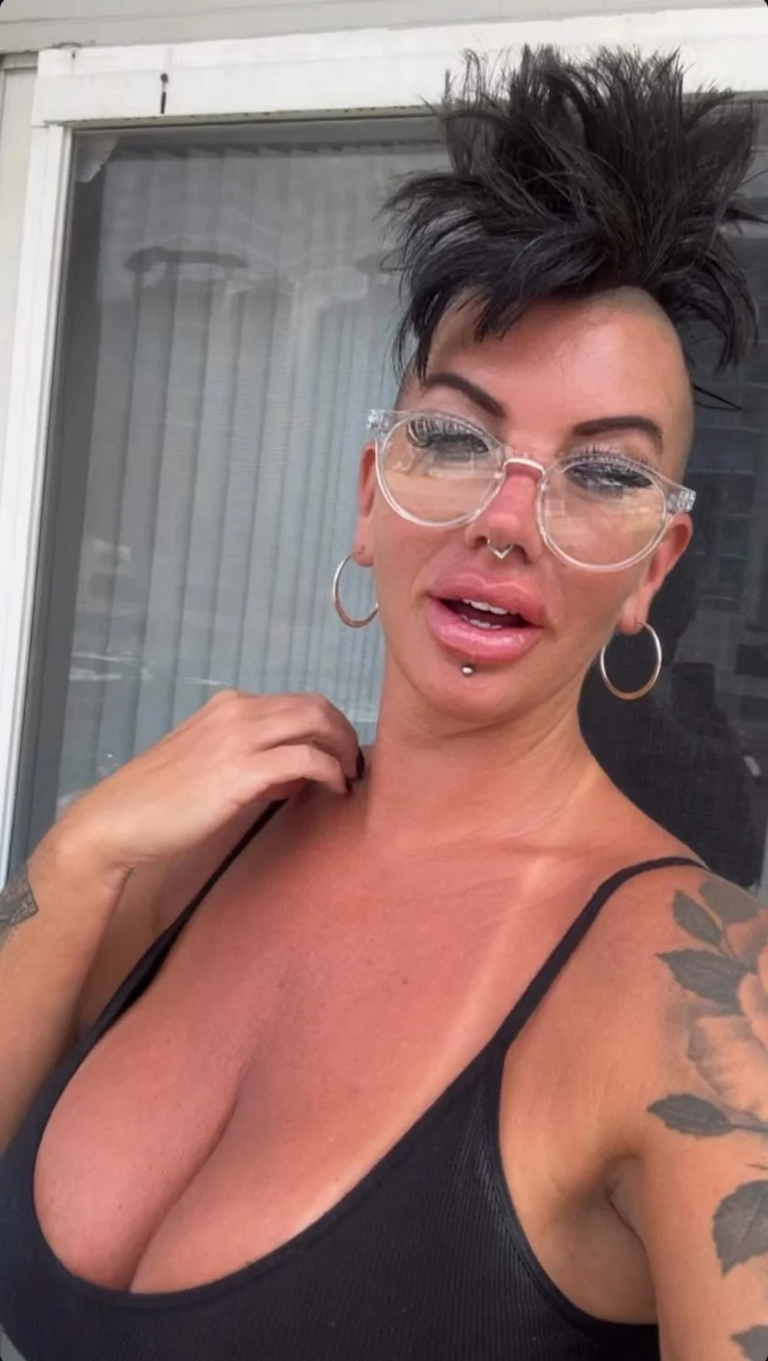 Mohawk milf image 19